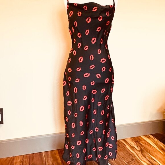 Inspired Hearts Dresses & Skirts - INSPIRED HEARTS BLACK DRESS WITH LIPS PRINT SMALL